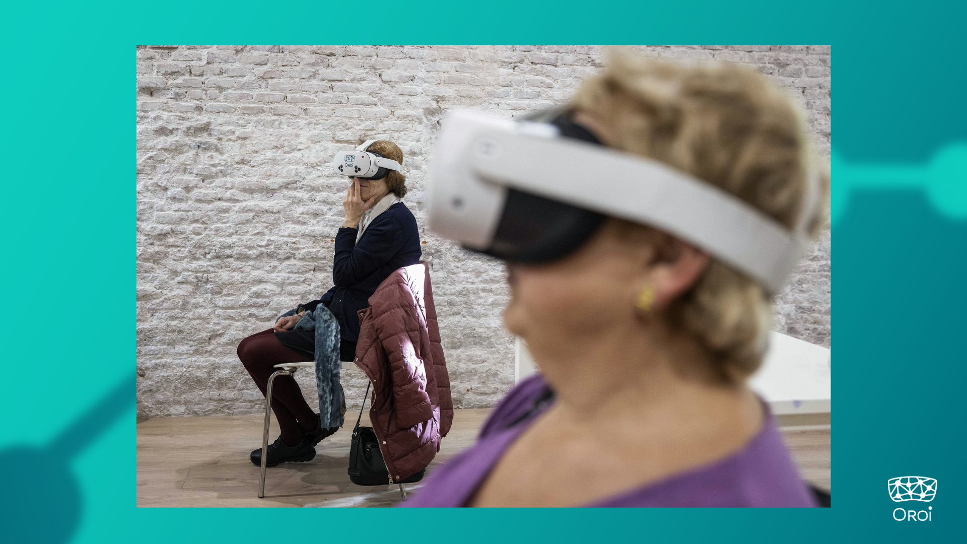 Usuarios con la realidad virtual de Oroi 